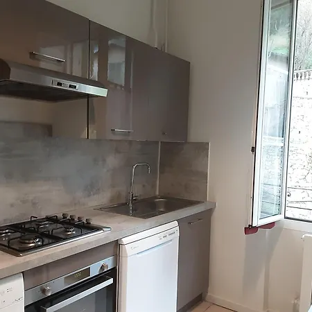 Maison Les Lilas شقة